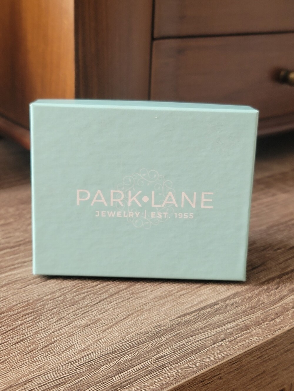 PARK LANE Gift Box